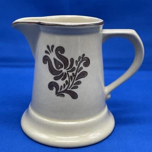 Vintage Pfaltzgraff Village Ceramic Creamer 6-24 - Picture 1 of 12
