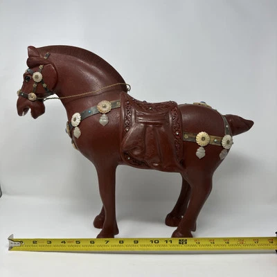 "Caballo de guerra asiático antiguo cinabrio chino laca roja 14,5"" decoración de piedra" Foto 1 de 4