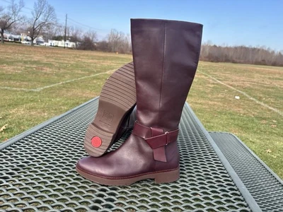 Botas altas Fitflop para mujer rojas arándano rojo talla 8,5 estilo Y33-744 Foto 1 de 4