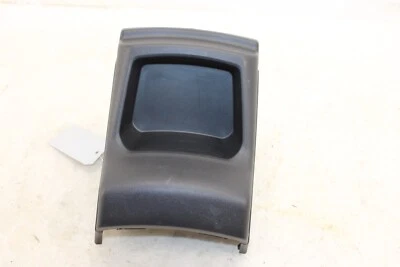 Chevrolet Camaro 2016-2024 consola central trasera moldura 23200651 OEM KQ75 Foto 1 de 4