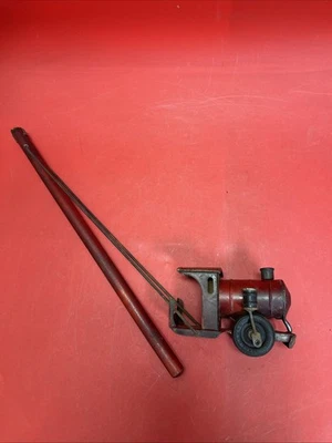 Antiguo juguete de empuje de rodillos de vapor Kingsbury - Campana de trabajo - Necesita reparación - Como está Foto 1 de 4