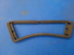 70-73 DATSUN 240Z RH TURN SIGNAL LENS GASKET NICE PARTS - Bild 1 von 3