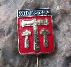 Vintage Wieliczka Poland Polish Heraldic Crest Coat of Arms Pin Badge - Picture 1 of 4