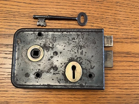 RECLAIMED VINTAGE METAL & BRASS RIM LOCK WITH WORKING KEY Cover