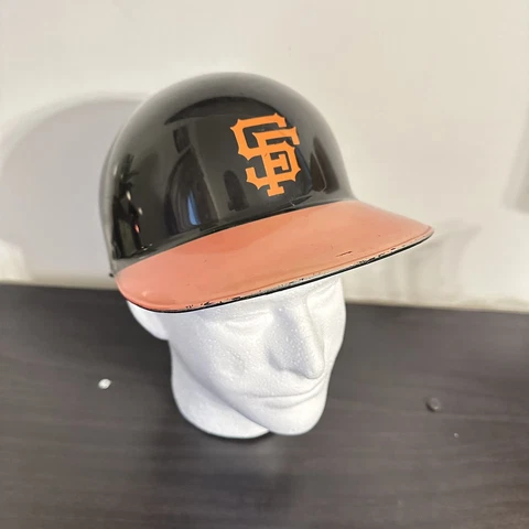 Vintage MLB Baseball Cap SAN FRANSICO GIANTS Plastic Helmet Laich 1970 Cover