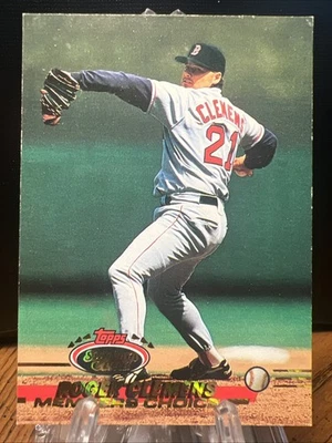 1993 Topps Stadium Club Baseball Roger Clemens Card #748 - Image 1 of 2