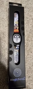 NEW Disney Star Wars R2-D2 Han Luke Leia Vader Greedo Magic Band Plus + Unlinked - Picture 1 of 2
