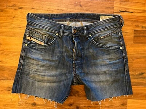 Diesel Belther 0813T Regular Slim Tapered Fit Blue Denim Jean Shorts W30 L4 S128 - Picture 1 of 15