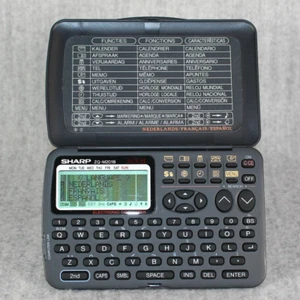 SHARP ZQ-M201B 32kb Vintage Organiser Electronic Databank PC Link 1980s Old Tech - Afbeelding 1 van 10