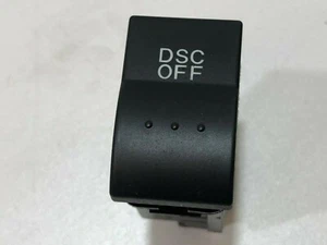 MAZDA 3 SPORT 2006 DSC BOTÓN INTERRUPTOR APAGADO BP4L664T0 03750300 / 2003-09 - Imagen 1 de 4