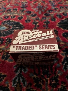 Topps Traded Series 1990 Baseball Complete Set Ungeöffnet Neu #1-132 - Bild 1 von 3