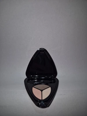 AVON HEAVENLY SOFT TRIO EYESHADOW BROWN TRIO BNIB - Image 1 of 4