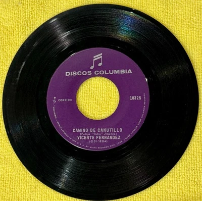 RARE Obscure Latin 45 RPM Records - Vicente Fernandez   VG- to VG+ - Image 1 of 2
