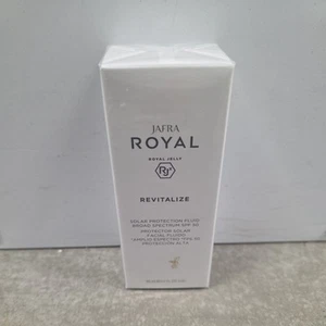 Jafra Revitalize Solar Protection Fluid Broad Spectrum SPF 50 1.7 fl oz 50 ml - Picture 1 of 2