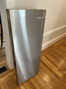 Bosch B36CT80SNS Right Door Panel (New). Part 20000245 - Picture 1 of 7