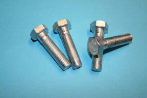 3/8TH X 1 1/2" PERNO 26tpi x4 rosca CEI BZP - Imagen 1 de 1