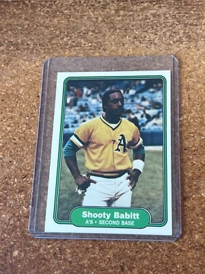 1982 Fleer Baseball # 86 Shooty Babitt RC - Image 1 of 4
