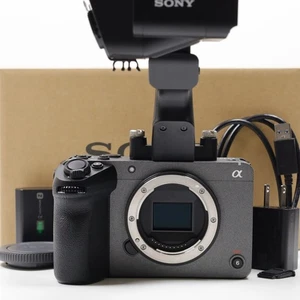 Corpo fotocamera Sony FX30 Cinema Line ILME-FX30 [Ottimo come nuovo] #5035TH - Foto 1 di 12