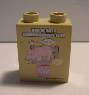 LEGO Duplo Big E 2012 Connecticut Day Pig Collector’s Brick Misprint - Image 1 of 3