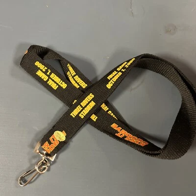 Official Three Rivers Stadium Kiss It Goodbye October 2000 Pitt Pirates Lanyard. - Image 1 of 3