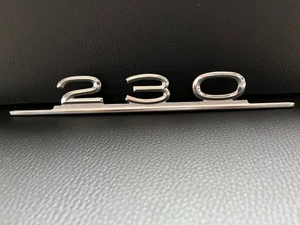 Typenschild  " 230 "  Emblem für Kofferraum  A1148170815 für Mercedes W110 NEU - Bild 1 von 5