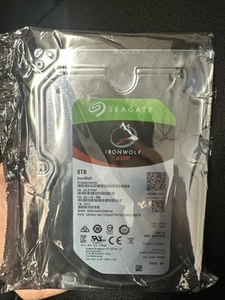 8TB Seagate IronWolf NAS Hard Drive 3.5" 7200RPM 256MB - NEW - Afbeelding 1 van 1
