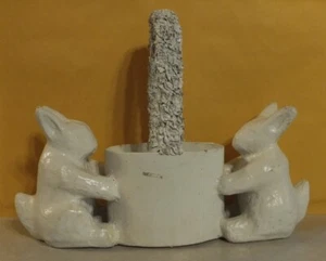 VINTAGE HANDGEMACHTE PAPPMACHE HASEN MIT OSTERKORB 9" HOCH 12" QUER VORNE - Bild 1 von 15