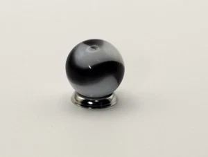 5/8" Akro Agate Corkscrew Marble Purple & White - small chunk missing 8.5 - Bild 1 von 7