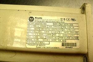 Allen Bradley MPF-B430P-MJ74BA Servo Motor Food Grade w/ Brake - Bild 1 von 5