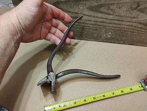 Herramientas Steadman de colección Erie Pa mango curvo pinzas de chapa! - Imagen 1 de 12