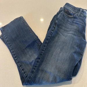 Levi Strauss & Co. 525 Damenjeans gerades Bein perfekte Taille Größe 8S - Bild 1 von 5