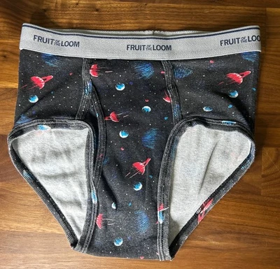 Calzoncillos De Colección Fruit of the Loom Niños Diseño Luna Talla L o Hombres Pequeños Estrellas Galaxia RARO Foto 1 de 4