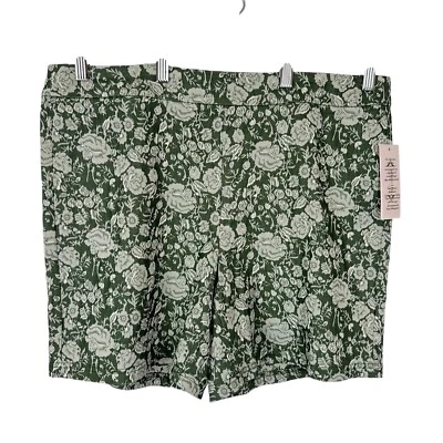 Nanette Lepore NWT Women's XL Pull On Damask Shorts Green Creme - Image 1 of 4