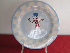 CRATE and BARREL WINTER SNOW PEOPLE DESSERT/SALAD PLATE Hartstone Pottery *NEW* - Picture 1 of 7