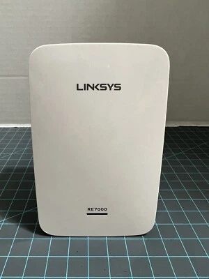 Linksys RE7000 Max Stream AC1900 Gigabit Range Extender WiFi Booster Repeater - Image 1 of 4
