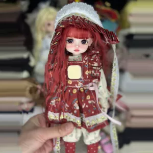 28cm Höhe Hübsches Mädchen Puppe Lange Rot Haar Perücke Lifelike Make-up Fertig - Bild 1 von 4