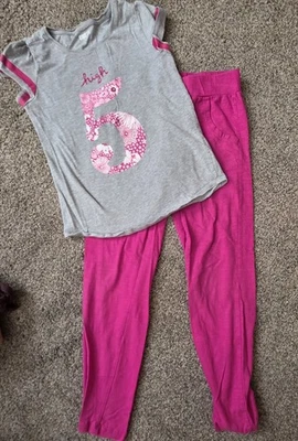 Traje Crazy 8 Talla 10/12 Pantalones Manga Corta Camiseta Equipo Deportivo Cómodo  Foto 1 de 4