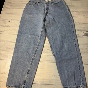 Jeans Levi's 560 azul claro ajuste cómodo etiqueta 33x30 (real 33x28) - Imagen 1 de 7