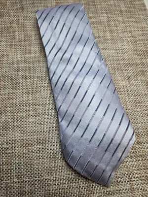 Giorgio  Armani Men's Silk  Repp Stripes Necktie Tie Made In Italy Foto 1 de 2