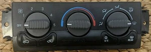 Control Panel W/Rear Defrost Manual Climate For 99-02 Sierra Silverado--See Desc - Bild 1 von 7