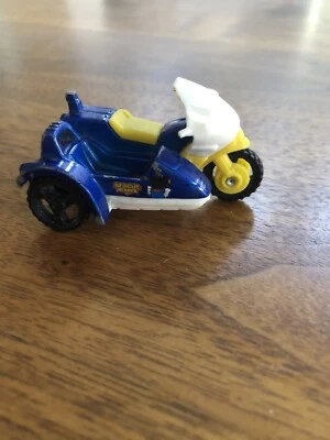 Matchbox Cycle with Sidecar 2001 Rescue Heroes 1:64 - Image 1 of 4