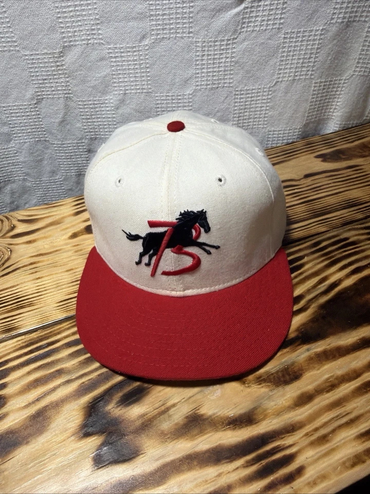 Gorra de béisbol New Era Billings Mustangs 59Fifty MiLB talla 7 3/8 ajustada Foto 1 de 4