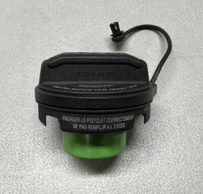 Tapón de gasolina tanque de combustible Audi OEM 3D0201553C A4 A6 S4 S6 RS4 Foto 1 de 4