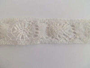 Bellissimo pizzo floreale bianco cotone vintage 1 metro - Foto 1 di 1