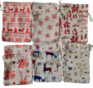 CHRISTMAS Party Favour Bags Small Gift Sacks Soap Candles Sweets Treat x 6 - Picture 1 of 6