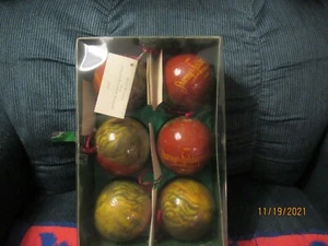 MARSHALL FIELD'S - DAYTON'S HUDSON'S 6 Paper Mache Ball 1990 ORNAMENT With TAG - Picture 1 of 5