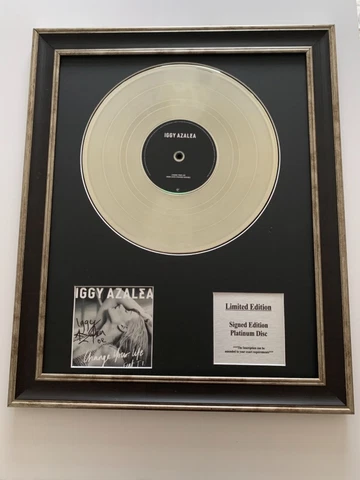 SIGNED/AUTOGRAPHED IGGY AZALEA - CHANGE YOUR LIFE CD FRAMED PLATINUM DISC/DISK Cover