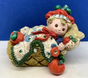 Estatuilla Enesco 1994 "Envuelta en el dulce amor de Dios" - Imagen 1 de 6