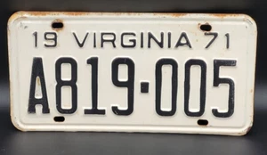 Virginia VA 1971 License Plate A819-005 White & Black (a) - Picture 1 of 2