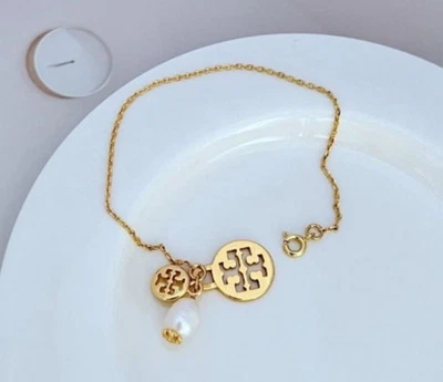 Tory Burch Gold Metal & Pearl Blacelet 🤍18.5cm - Image 1 of 3
